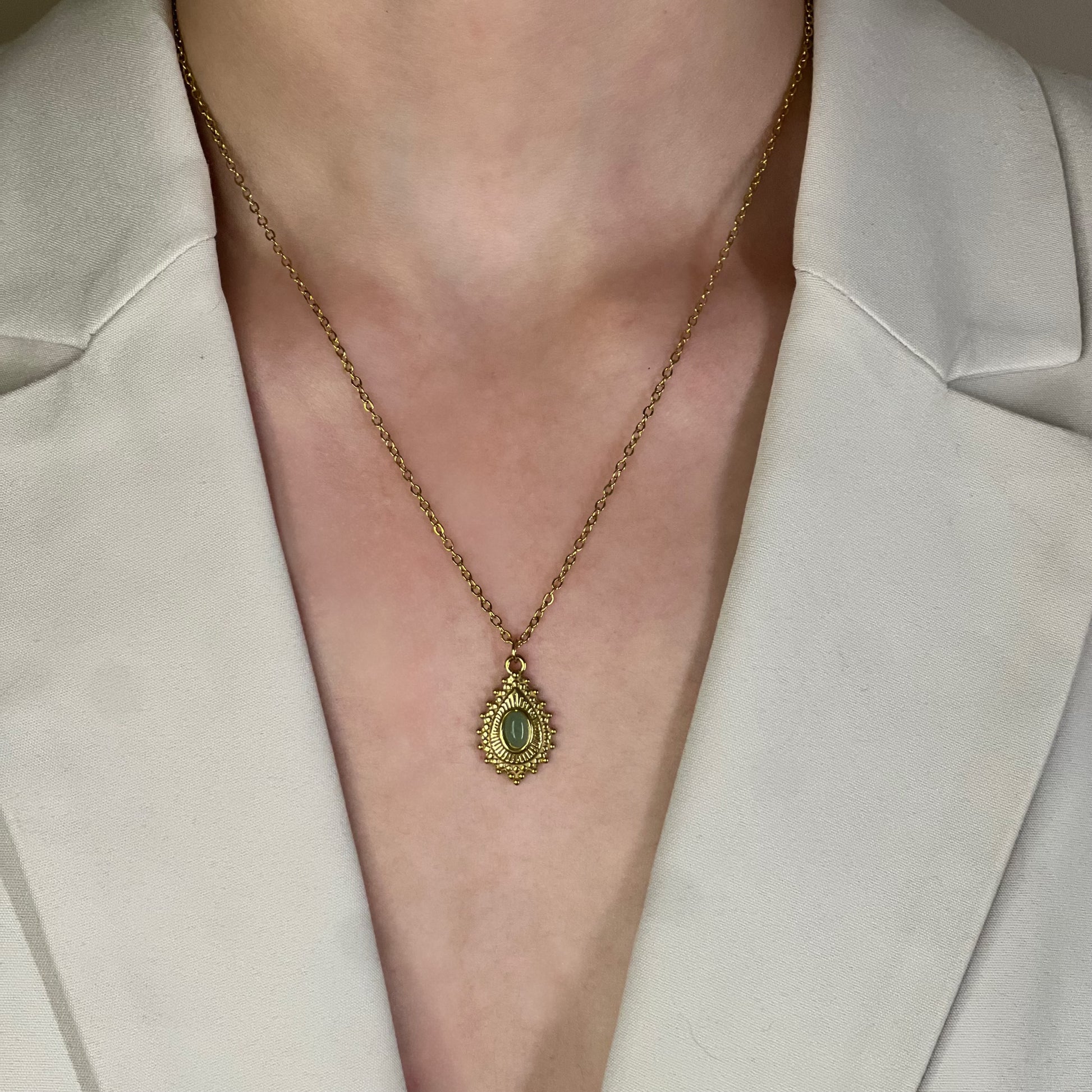 collier gloria aventurine verte doré