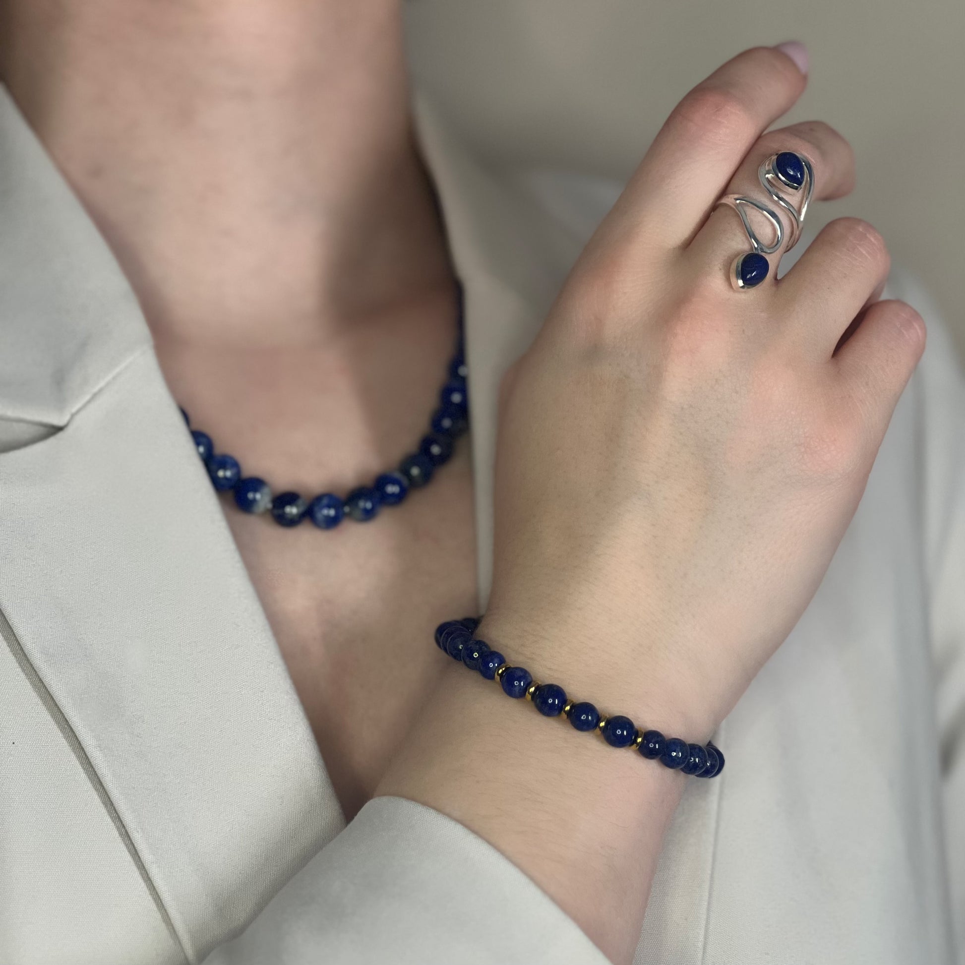 parure en lapis-lazuli doré