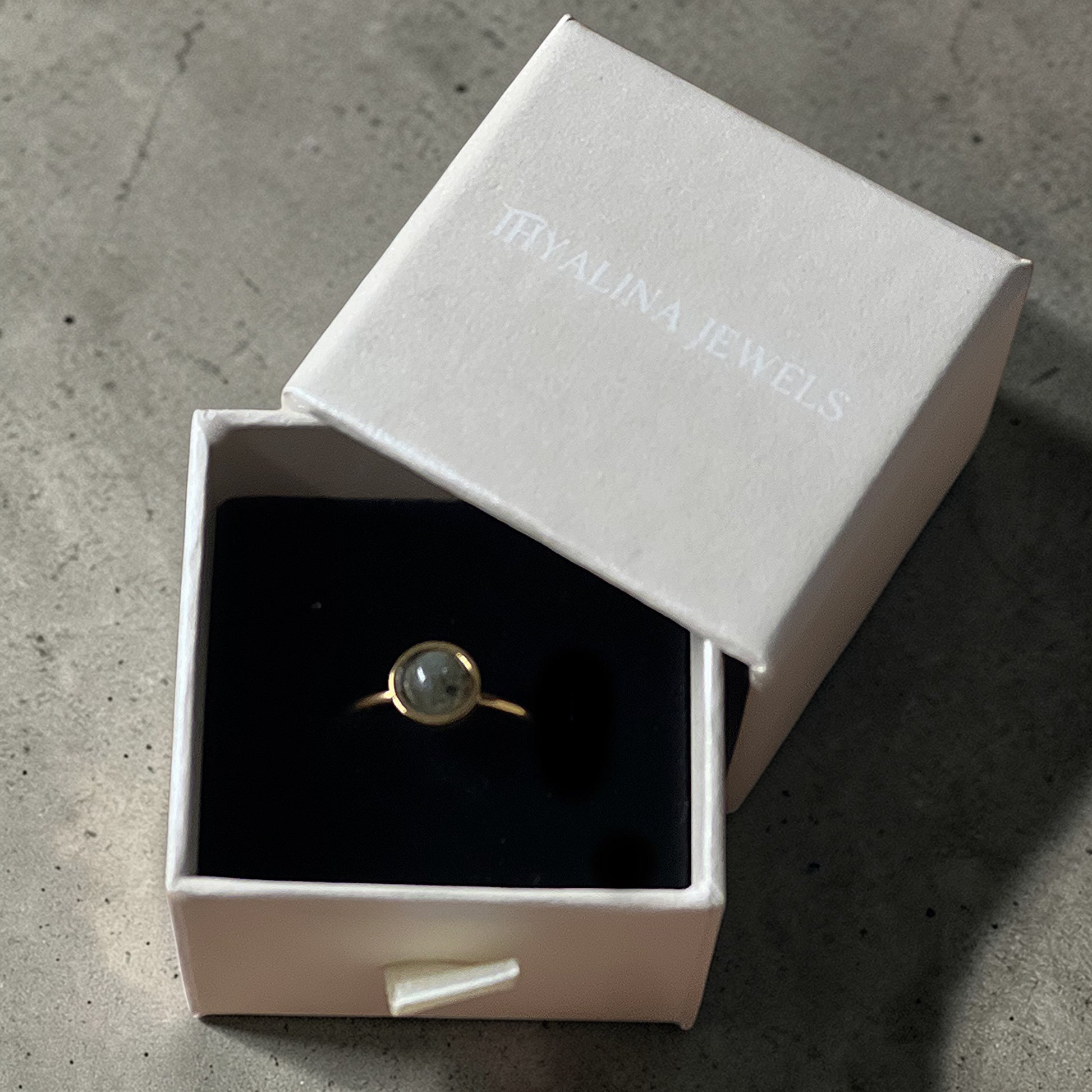 bague kate labradorite doré