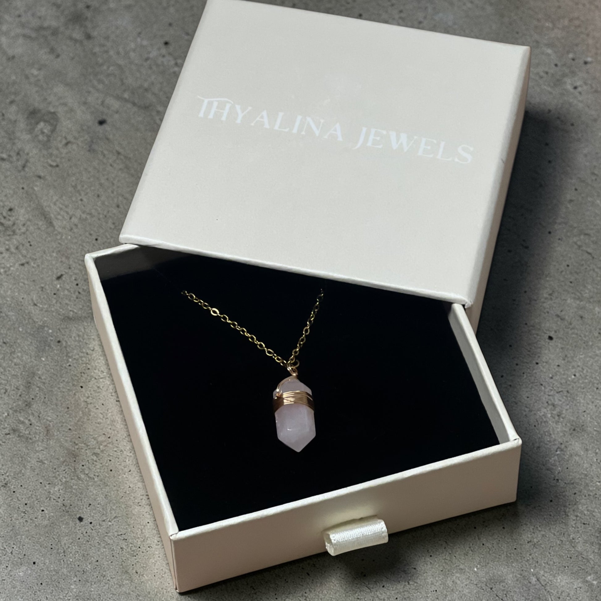 collier bohème doré quartz rose