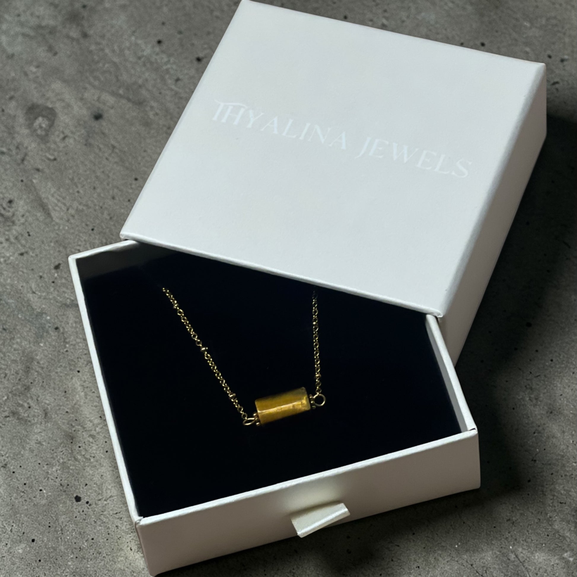 collier cléa oeil de tigre doré